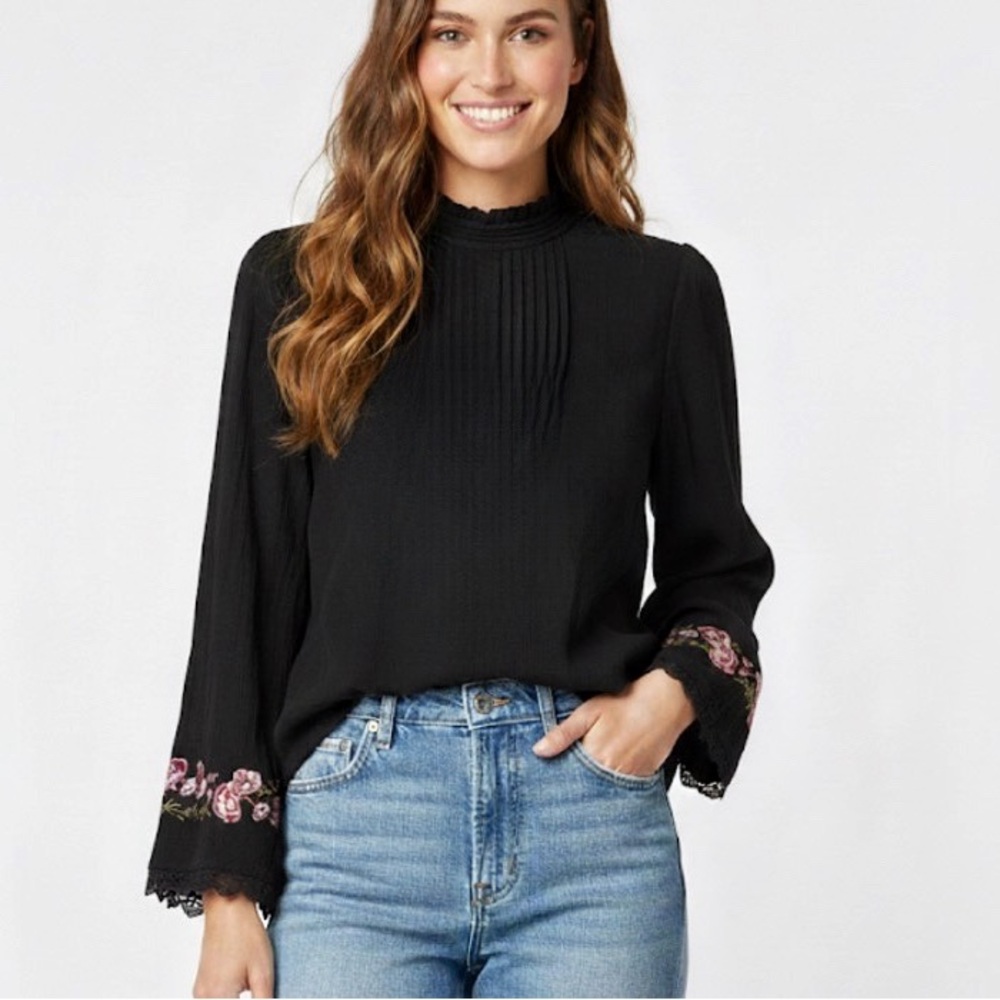 Embroidered Gauzy Blouse Small Black High Neck Ruffle Lace Trim Boho Feminine - Picture 10 of 10